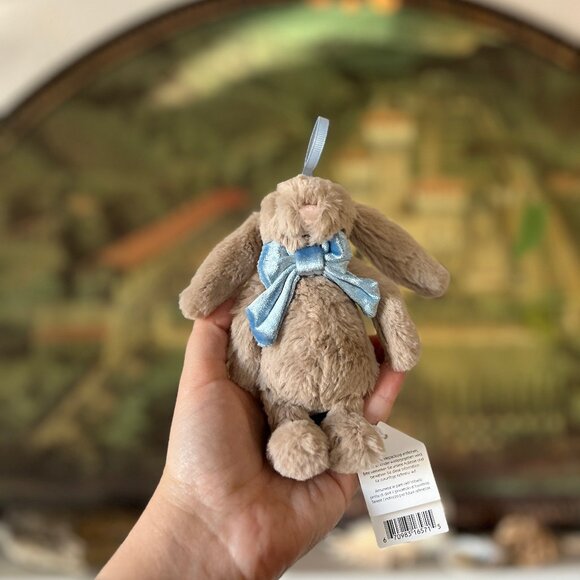 BNWT Bashful Beige Bunny with Blue Bow Jellycat Ornament - Picture 5 of 9